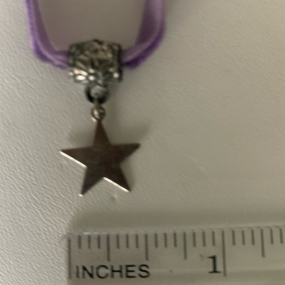 Necklace Star purple velvet choker - Picture 5 of 6